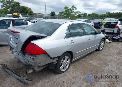 2006 Honda Accord 2.4 Se z USA, uszkodzony, nr VIN 1HGCM56376A060166